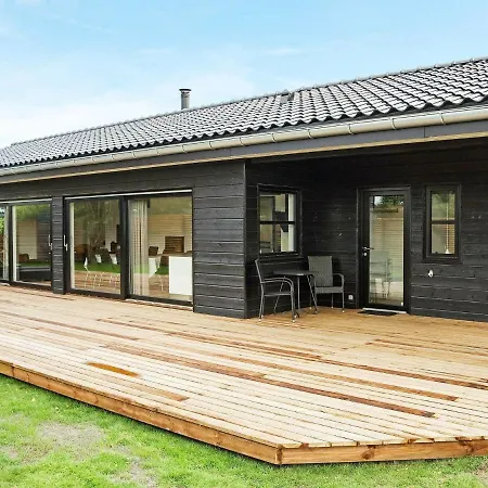 8 Person In Hadsund-by Traum Casa de Férias Øster Hurup